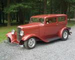 Ford Tudor Custom Sedan 1932 года